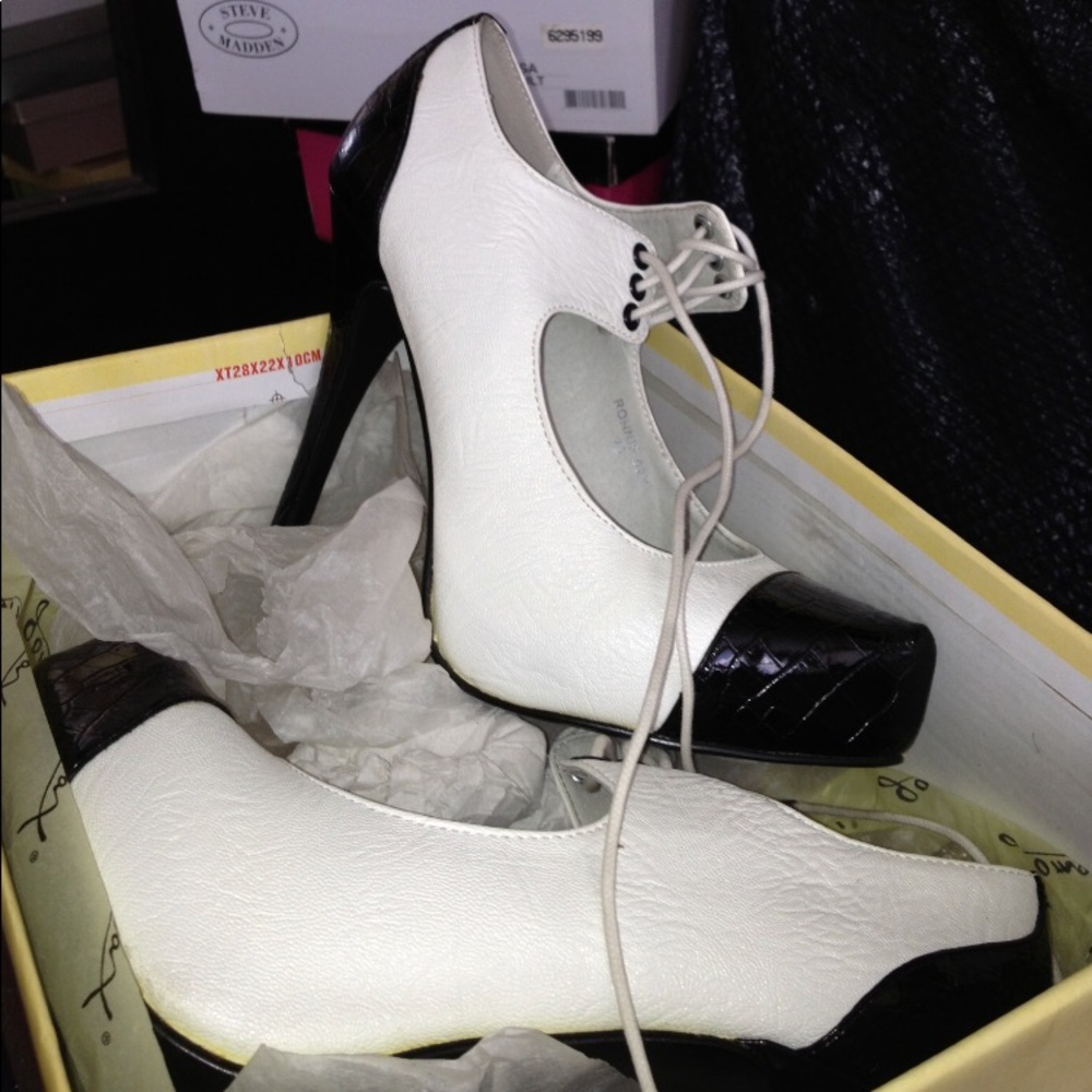 Black and white pumps